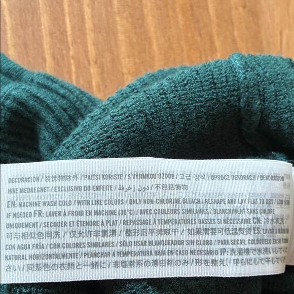 Abercrombie & Fitch Dark Green Ribbed Tank Top - Picture 7 of 7